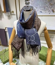 Sciarpa jacquard Gucci GG