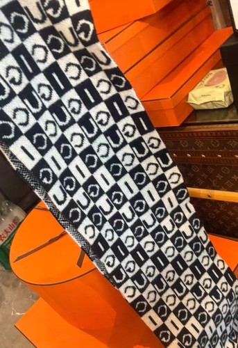 Gucci wool long scarf - gucci,