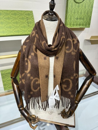 Gucci monogram cashmere - gg,