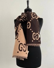 Autentica sciarpa Gucci GG