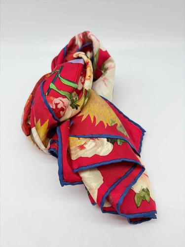 Gucci red silk - red,