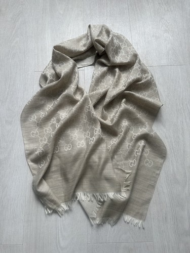 Gucci beige wool - silk, scarf
